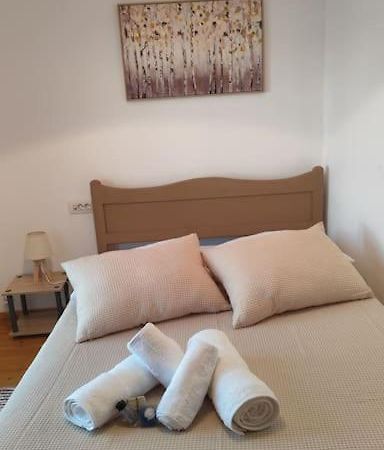 S & D Loft Apartment Heraklion  Bagian luar foto
