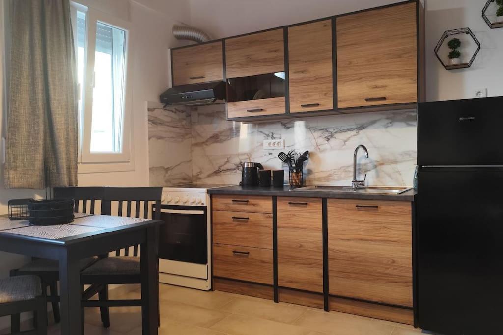 S & D Loft Apartment Heraklion  Bagian luar foto